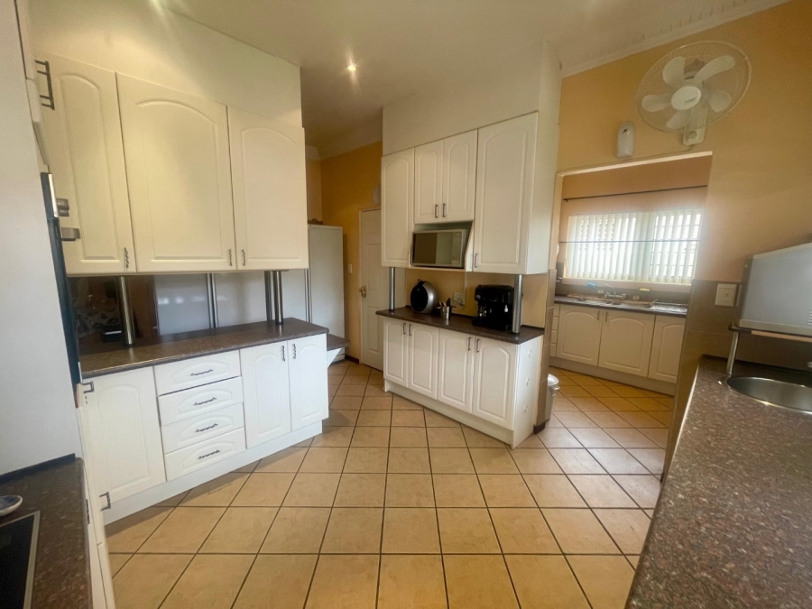 3 Bedroom Property for Sale in Protea Park North West